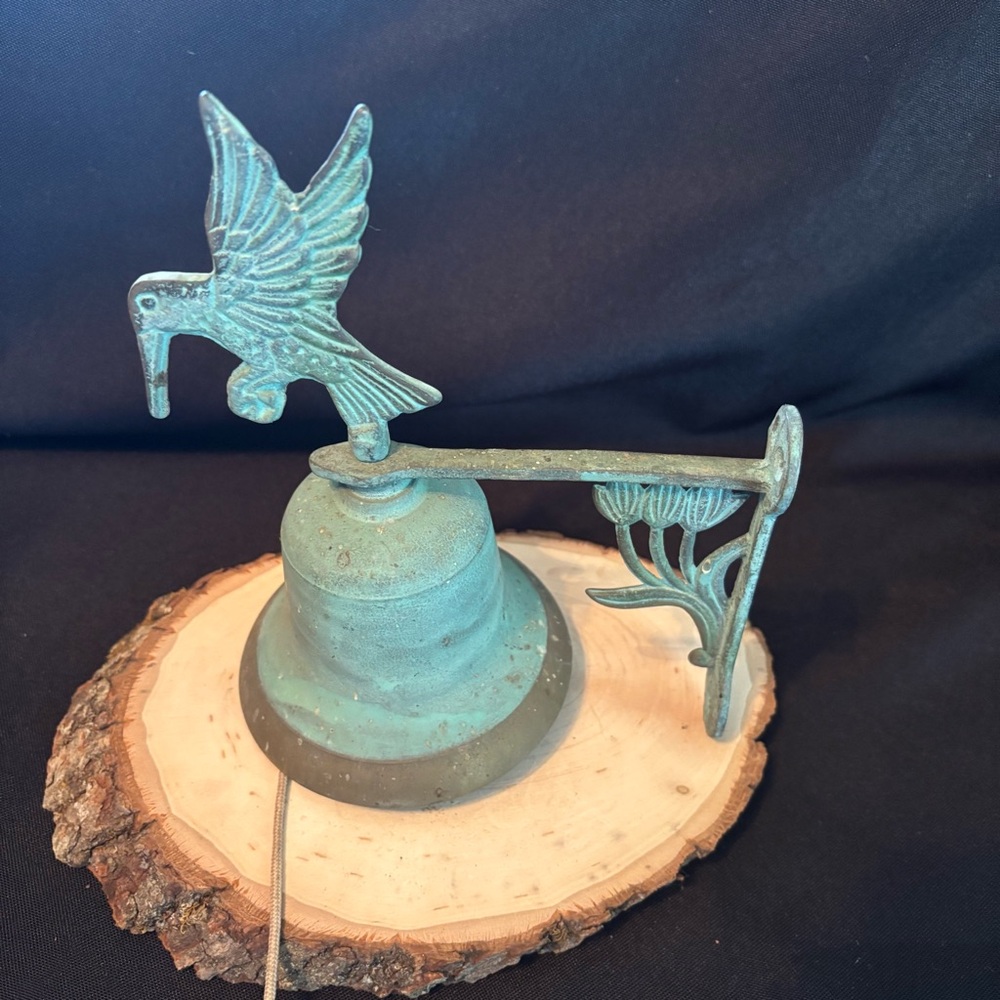 Vintage Decorative Hummingbird Bell - Picture 3 of 7